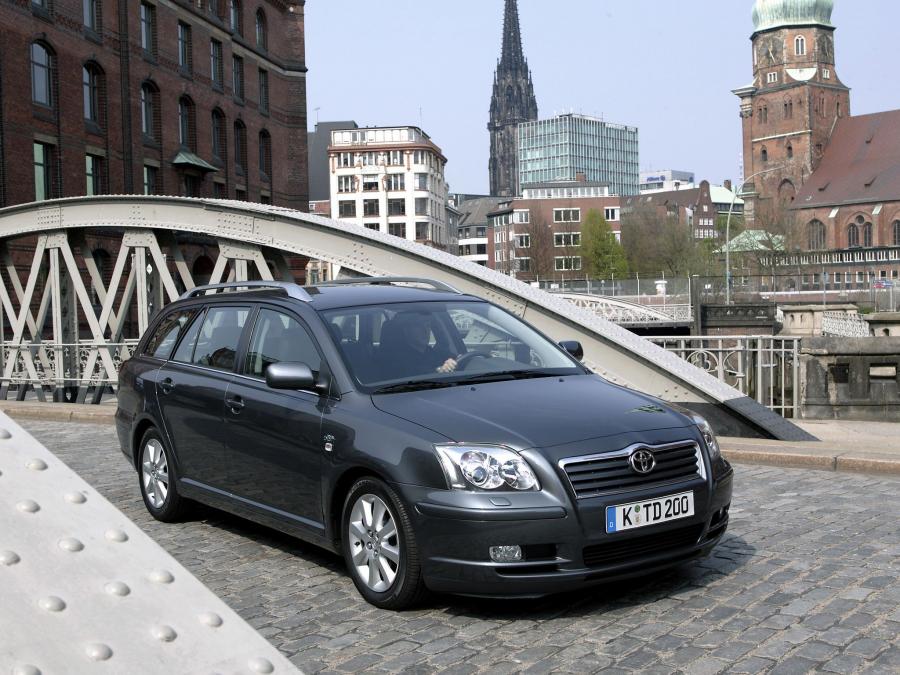  Toyota Avensis Wagon 2003 года  (фото 68 из 76)